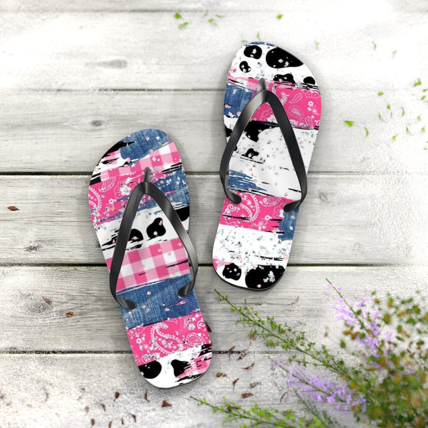 Trendy Pink Bandana Flip Flops - Stylish Summer Footwear for Beach & Casual Outings