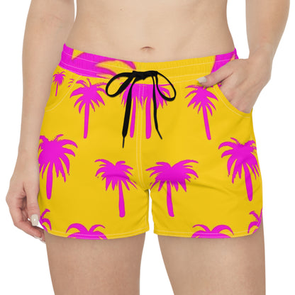Vibrant Palm Print Women's Casual Shorts - Perfect for Summer Fun!