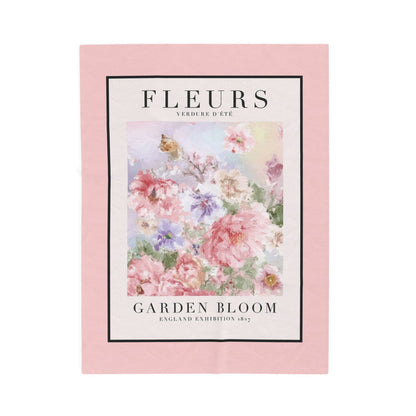 Floral 'Fleurs Garden Bloom' Velveteen Plush Blanket