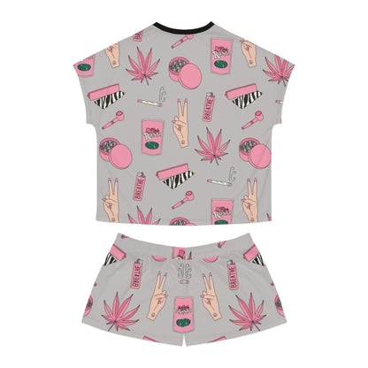 Stylish Women's Short Pajama Set - Relaxed Vibe with Trendy Designs for Cozy Nights