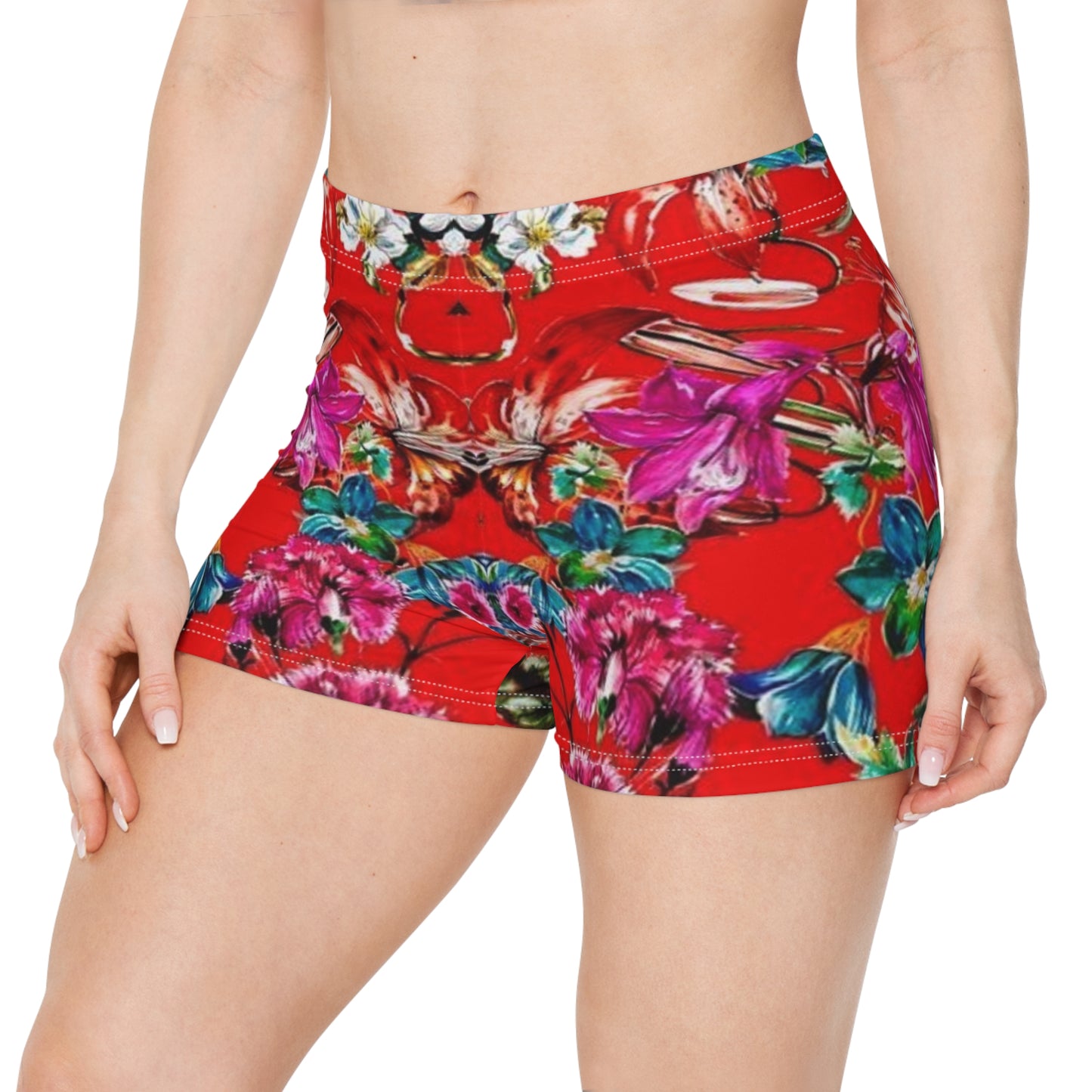 Red Paradise Floral Print Women's Shorts