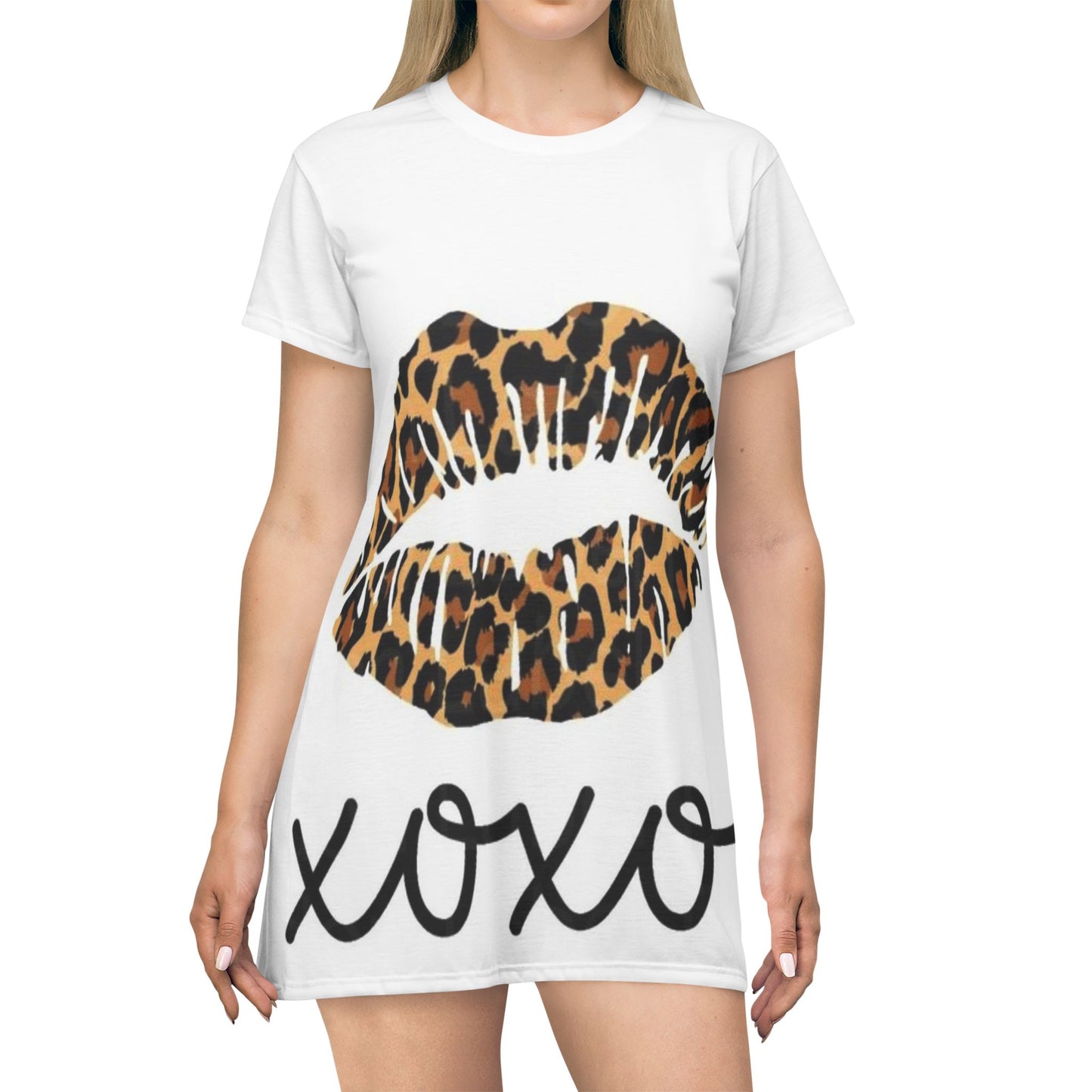 Xoxo Printed Graphic T-Shirt Dress